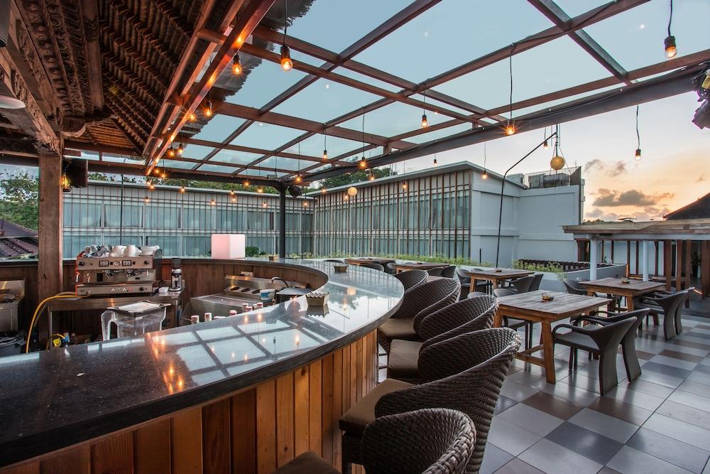 The Lerina Hotel Nusa Dua Экстерьер фото